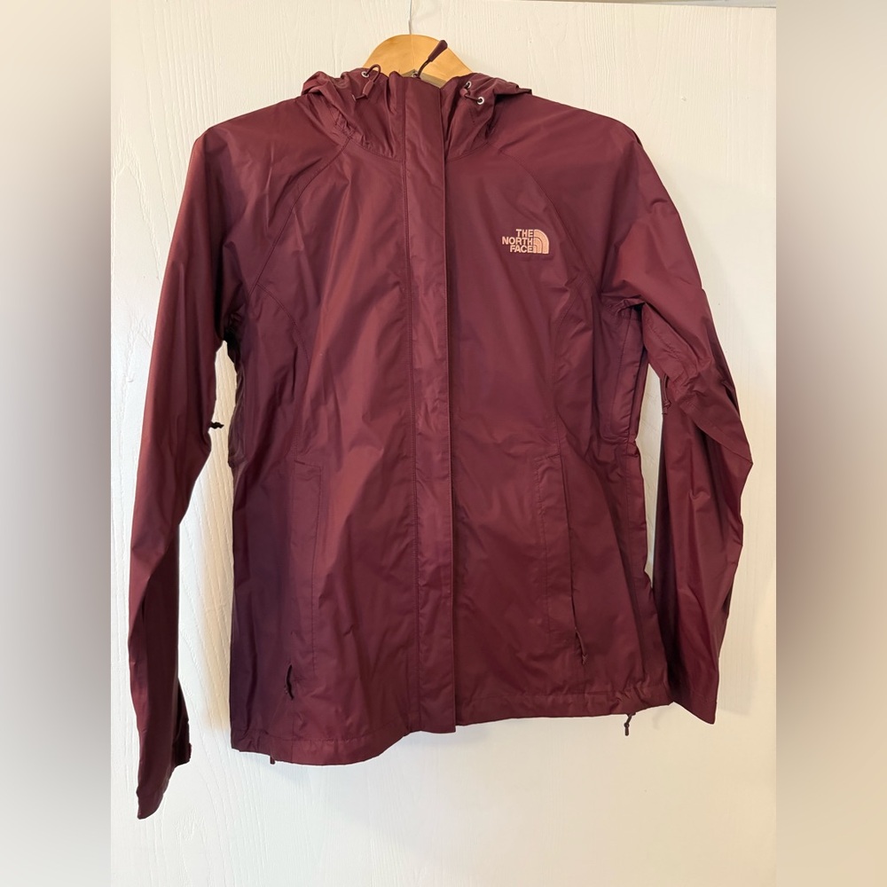 The North Face Women's Windbreaker